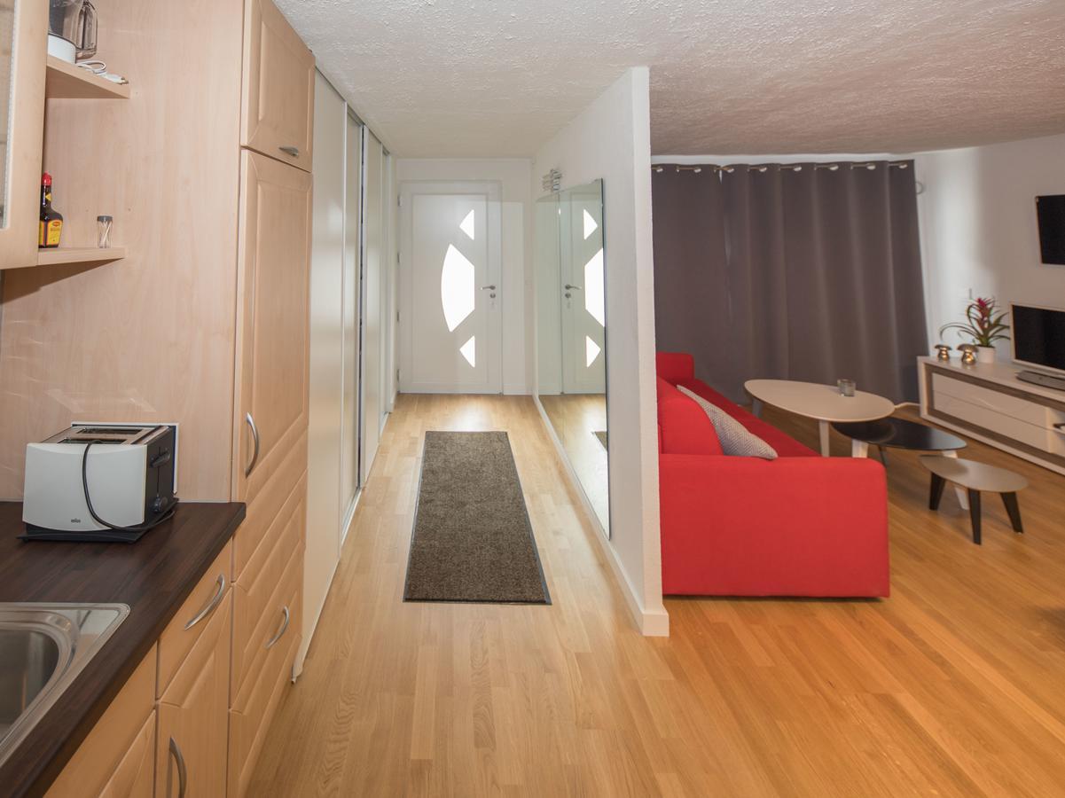 Apartment Point Cardinal